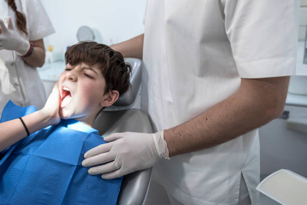 Best Emergency Dental Care for Broken or Chipped Teeth in Lone Star, TX